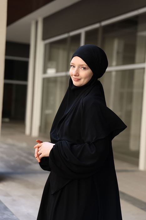 Mehlika Ferace (Siyah) resmi