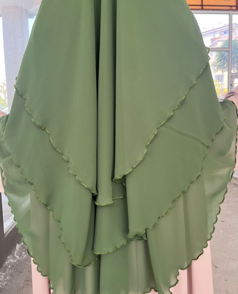 Nurun oval , Yeşil resmi